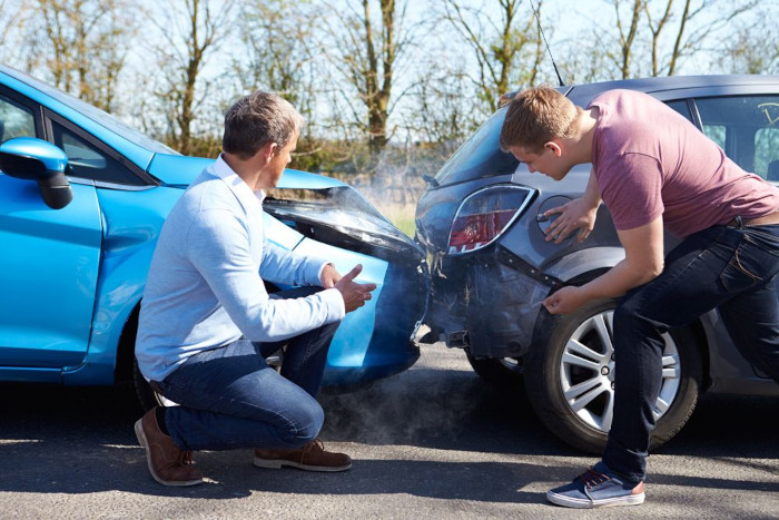 Tailgating causes accidents