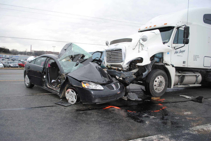 Overloaded truck accidents in Tampa